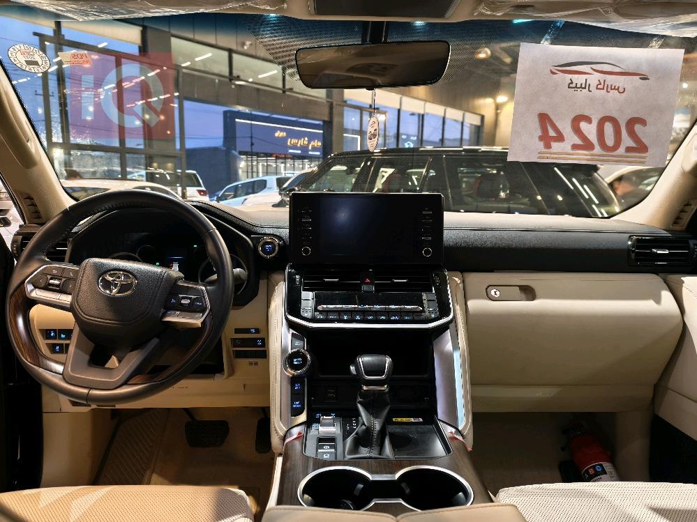 تويوتا لاندكروزر